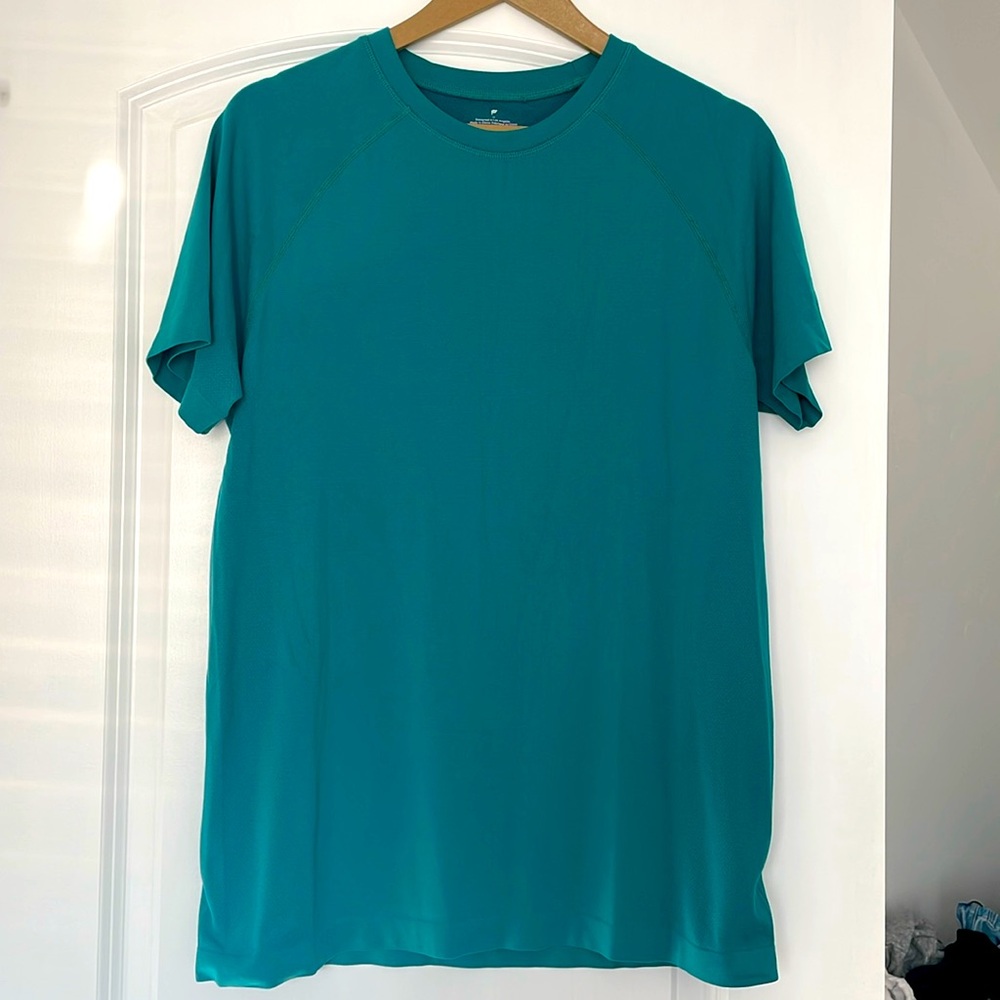 Fabletics T-Shirt